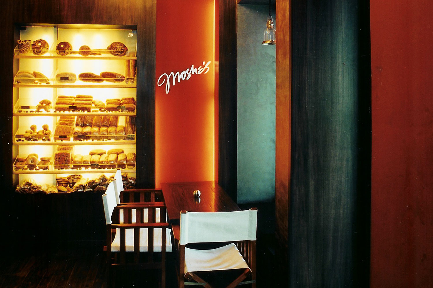 Moshes pet friendly restaurant mumbai